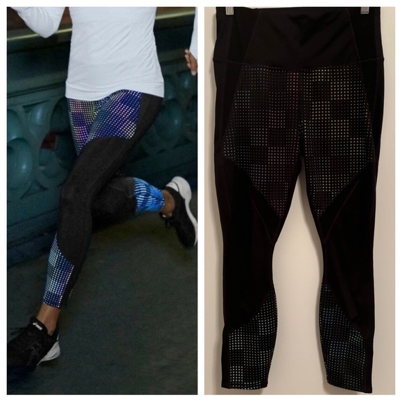 Athleta Aurora Precision Black Reflective Rainbow Dot 7/8 Leggings- M NWOT - Picture 16 of 16
